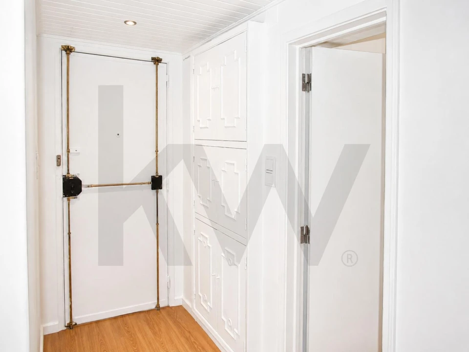 Apartamento T4 para Arrendamento em Lumiar Foto 31