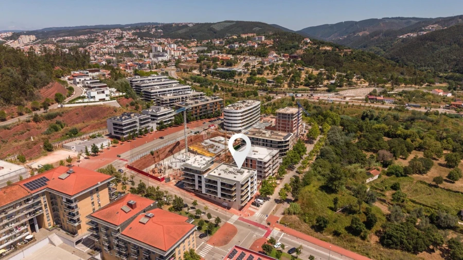Apartamento T2 para Venda em Santo Antonio dos Olivais Foto 26