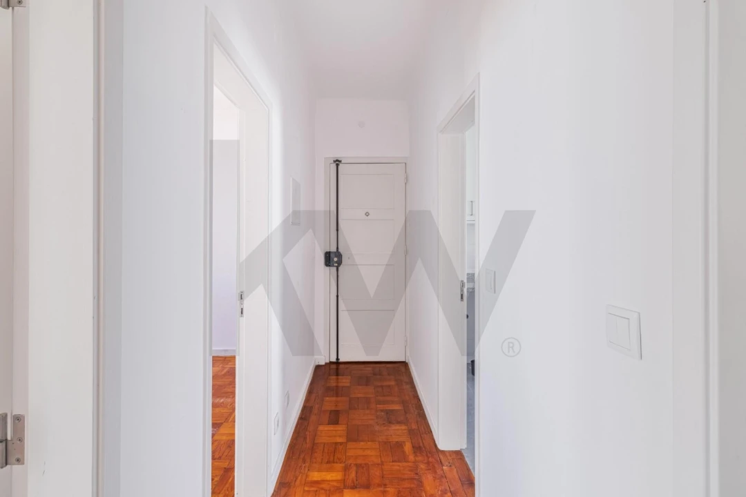 Apartamento T2 para Arrendamento em Algés, Linda-A-Velha e Cruz Quebrada-Dafundo Foto 11