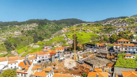 Apartamento T2 para Venda em Estreito de Camara de Lobos