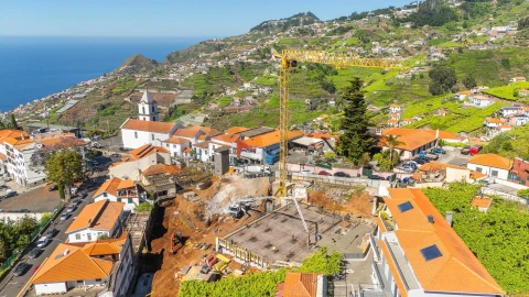Apartamento T2 para Venda em Estreito de Camara de Lobos