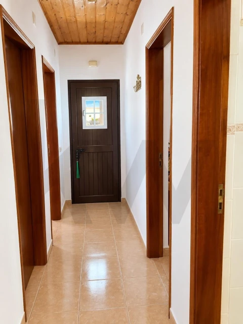 Moradia T2 para Venda em Vale de Santiago