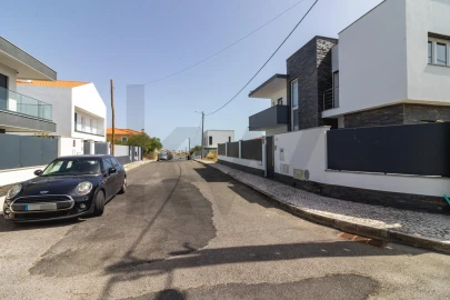 Moradia T4 para Venda em Alcabideche