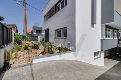 Moradia T4 para Venda em Alcabideche