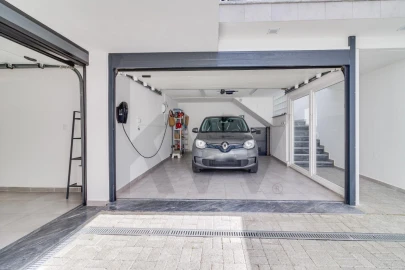 Moradia T4 para Venda em Alcabideche