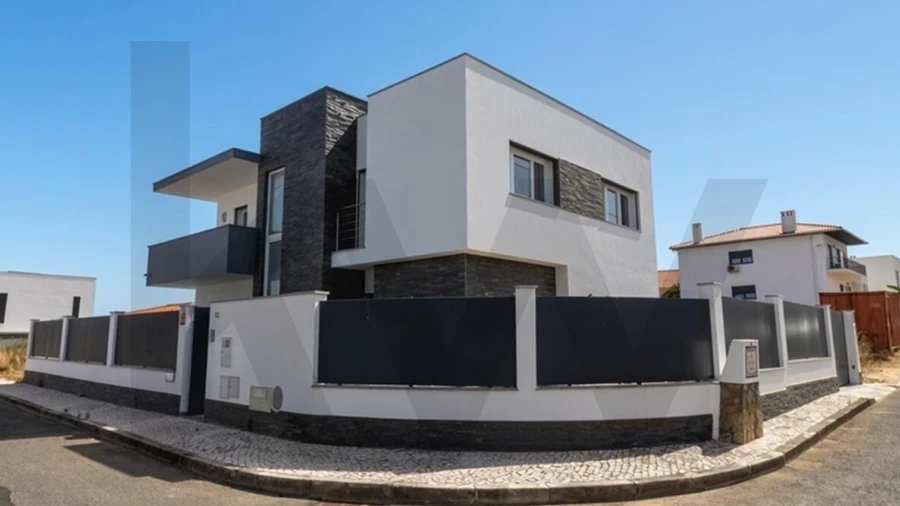Moradia T4 para Venda em Alcabideche