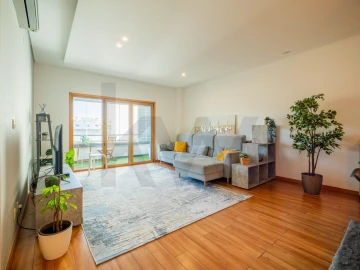 Apartamento T3 para Venda em Odivelas