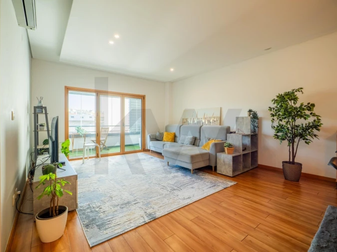 Apartamento T3 para Venda em Odivelas Foto 46