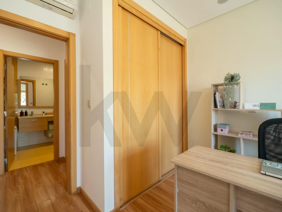 Apartamento T3 para Venda em Odivelas Foto 23
