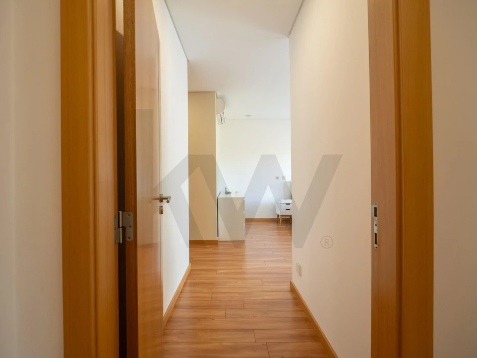 Apartamento T3 para Venda em Odivelas Foto 24