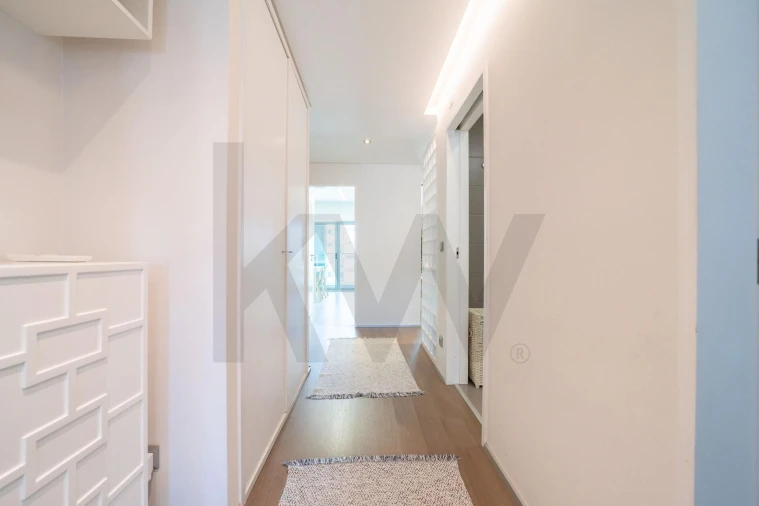 Apartamento T2 para Venda em Ajuda Foto 14