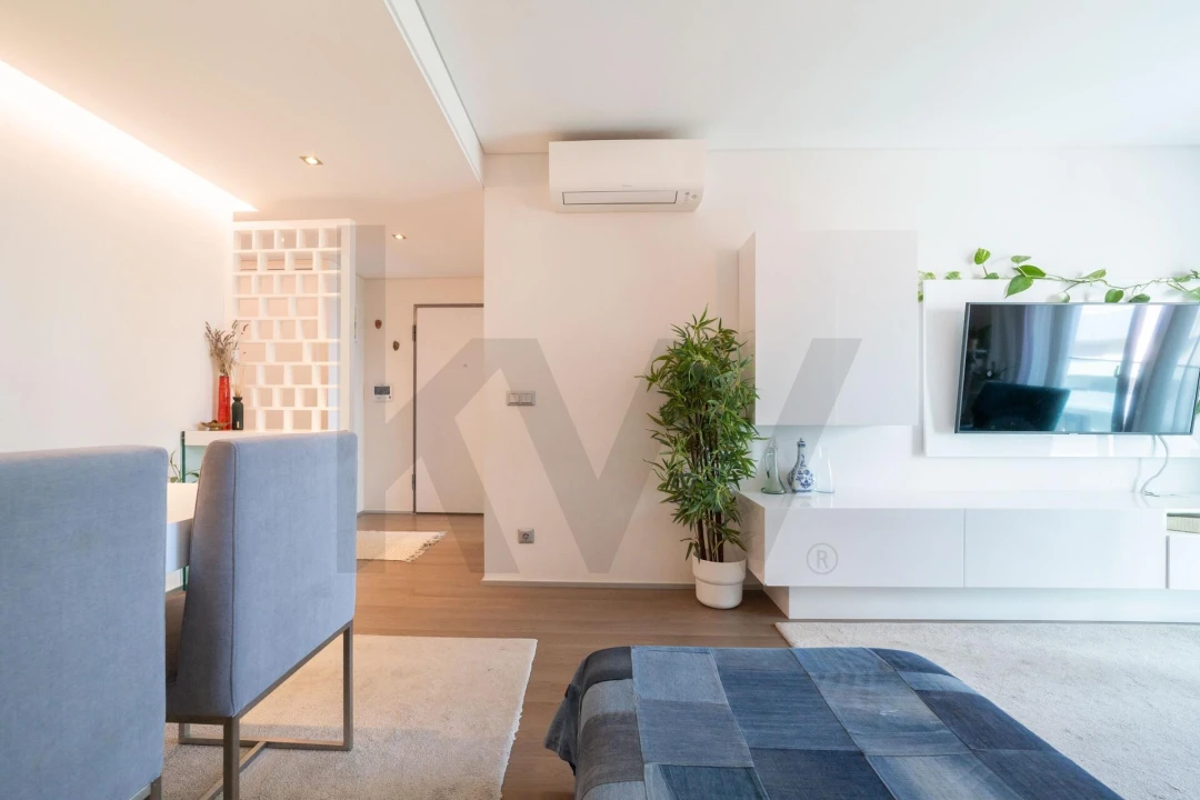 Apartamento T2 para Venda em Ajuda Foto 4