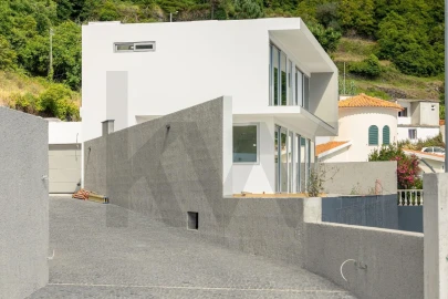 Moradia T3 para Venda em Arco da Calheta