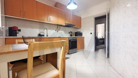 Apartamento T2 para Venda em Quinta do Conde