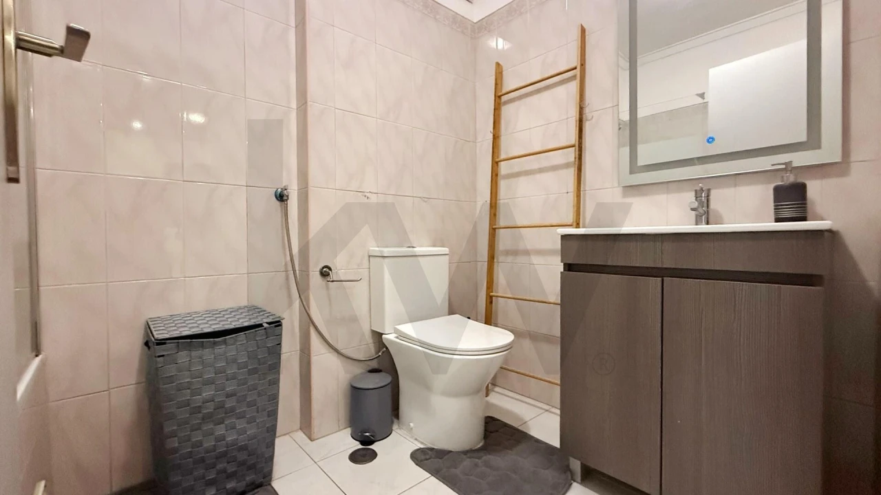 Apartamento T2 para Venda em Quinta do Conde Foto 5