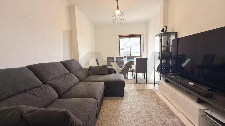 Apartamento T2 para Venda em Quinta do Conde Foto 4