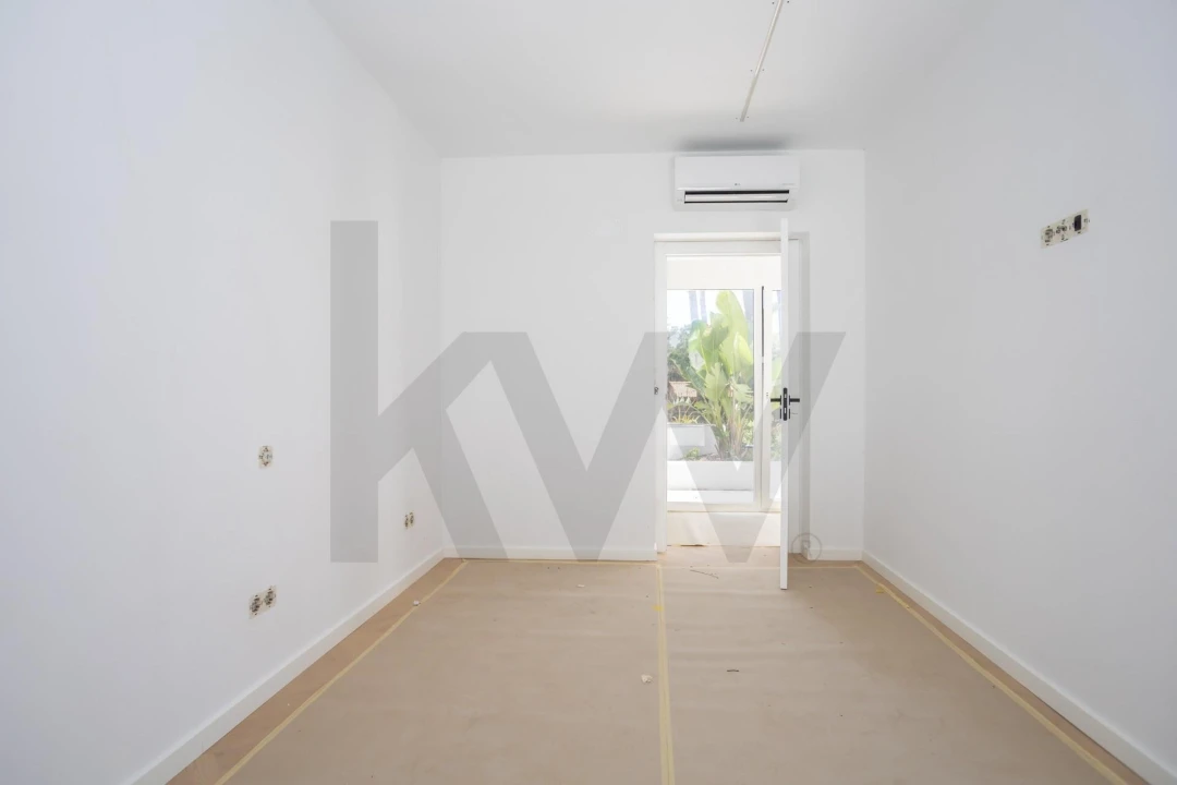 Moradia T4 para Venda em Charneca de Caparica e Sobreda Foto 53