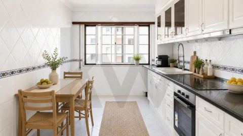 Apartamento T3 para Venda em Sacavém e Prior Velho