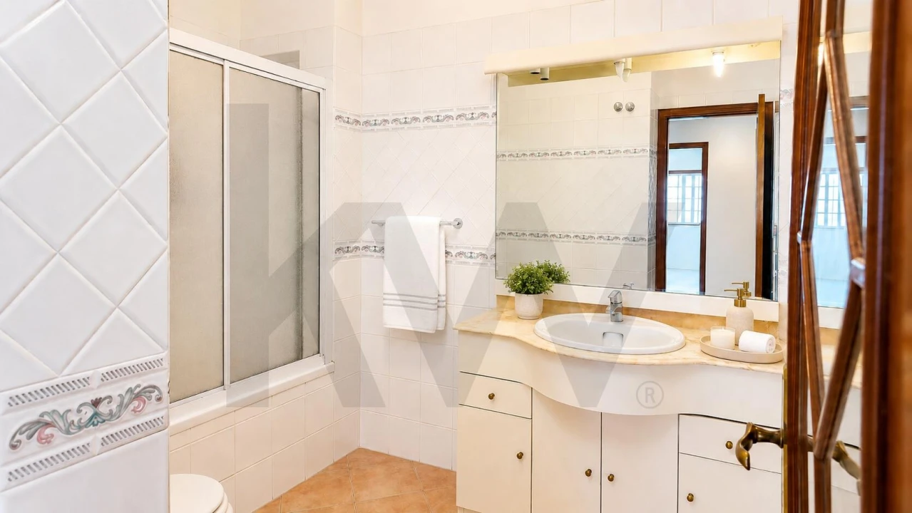 Apartamento T3 para Venda em Sacavém e Prior Velho Foto 13