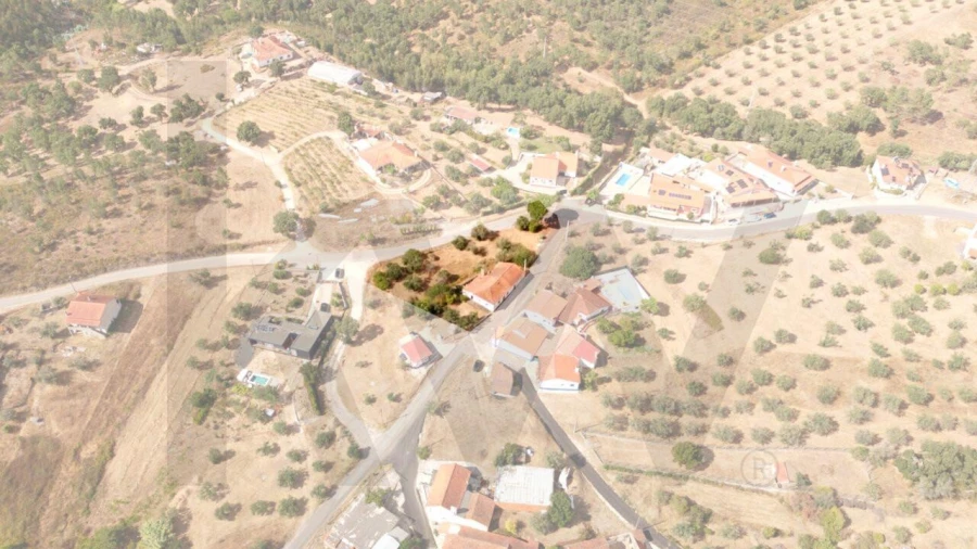 Moradia T4 para Venda em São Pedro de Tomar Foto 33