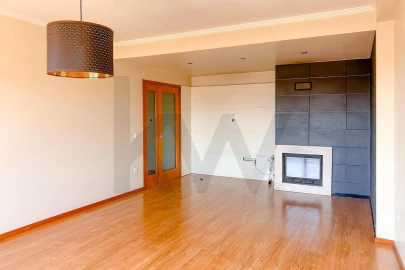 Apartamento T2 para Venda em Coronado (São Romão e São Mamede)