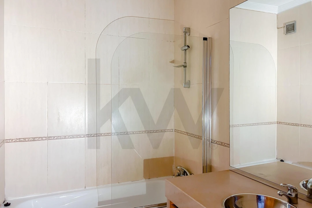 Apartamento T2 para Venda em Coronado (São Romão e São Mamede) Foto 16