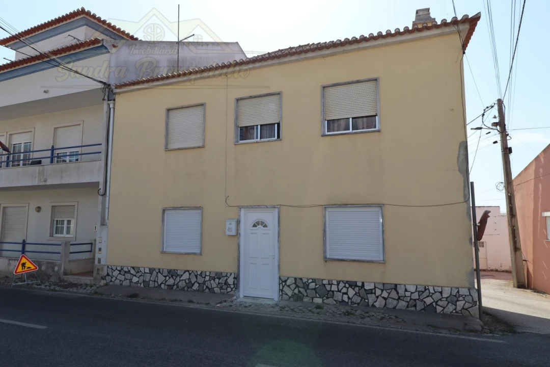 Apartamento T2 para Venda em Santa Maria, São Pedro e Matacães Foto 1