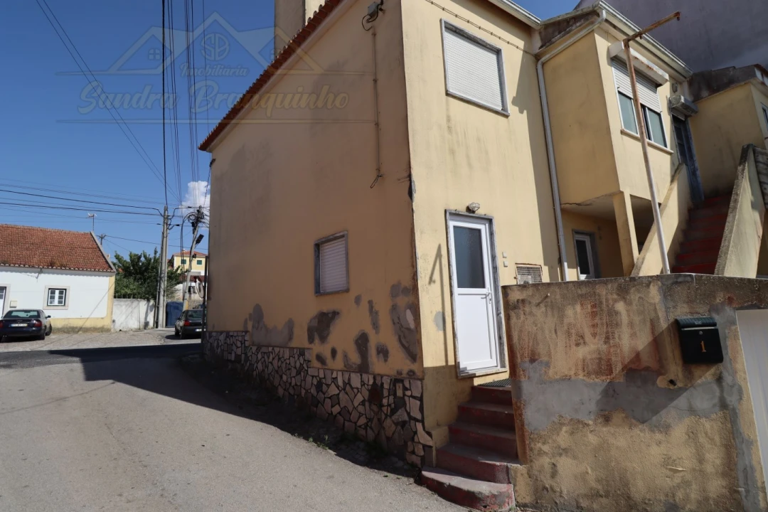 Apartamento T2 para Venda em Santa Maria, São Pedro e Matacães Foto 24