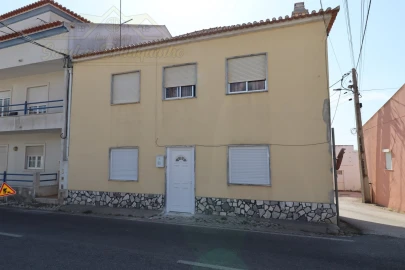 Apartamento T2 para Venda em Santa Maria, São Pedro e Matacães