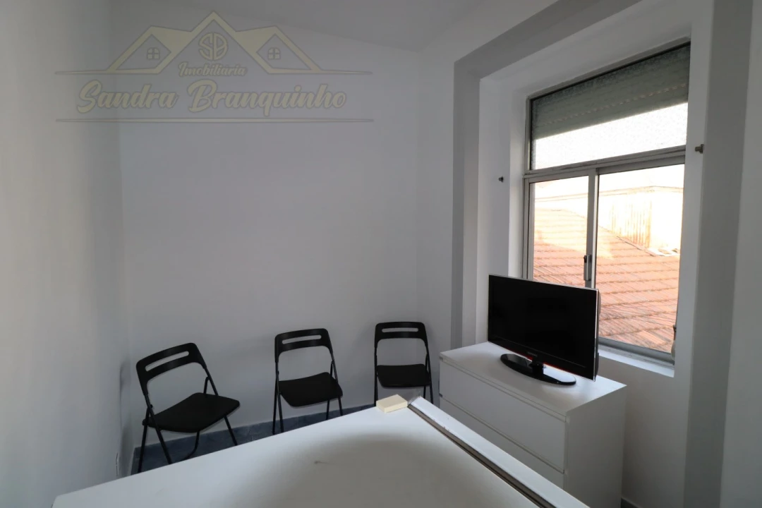 Apartamento T1 para Venda em São Vicente Foto 8