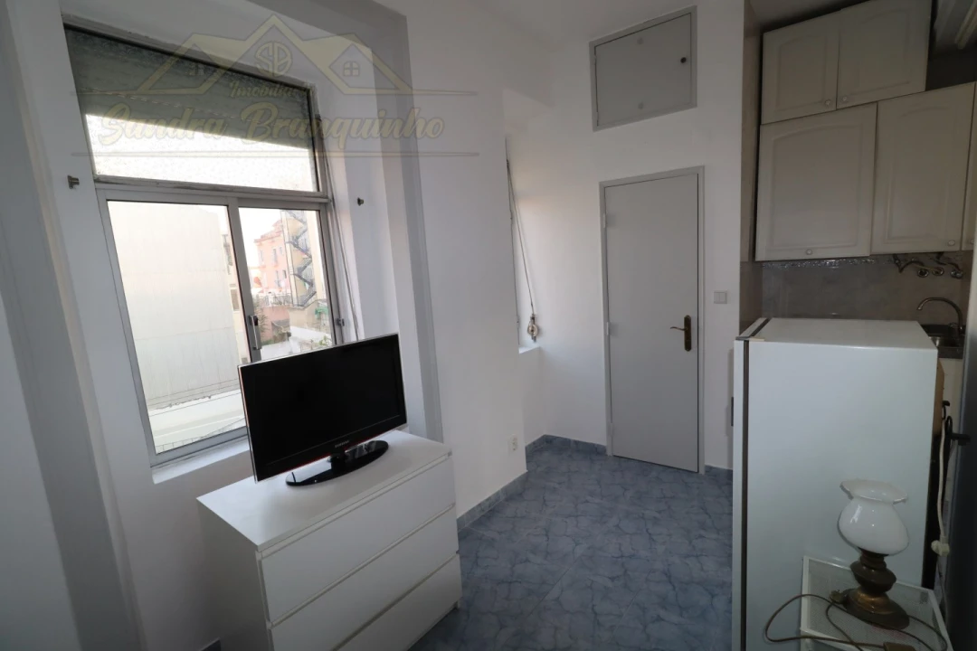 Apartamento T1 para Venda em São Vicente Foto 9