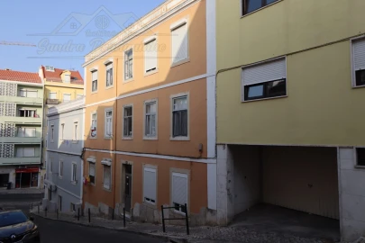 Apartamento T1 para Venda em São Vicente