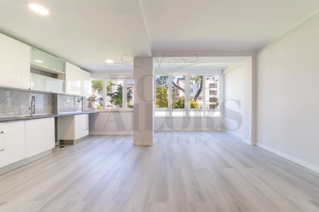 Apartamento T2 para Venda em Oeiras e São Julião da Barra, Paço de Arcos e Caxias Foto 5