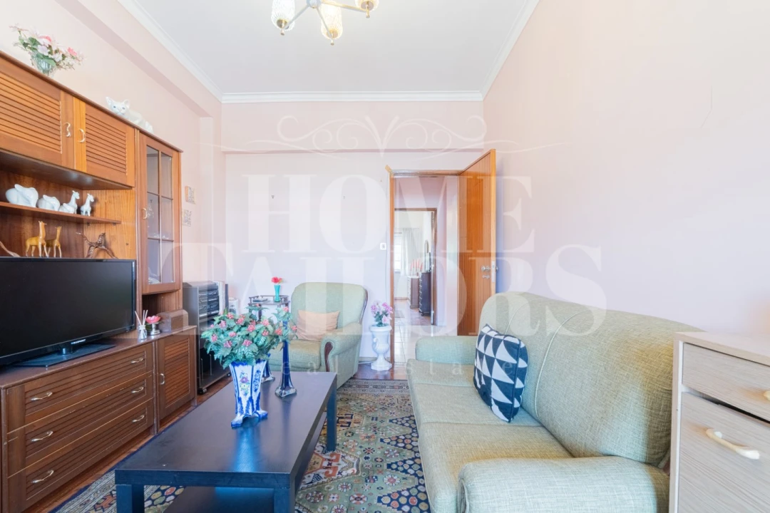Apartamento T3 para Venda em Póvoa de Santo Adrião e Olival Basto Foto 4