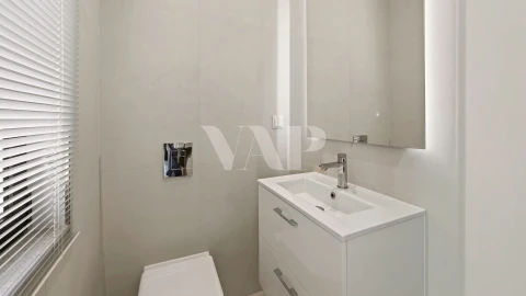 Moradia T9 para Venda em Loule (São Sebastião)
