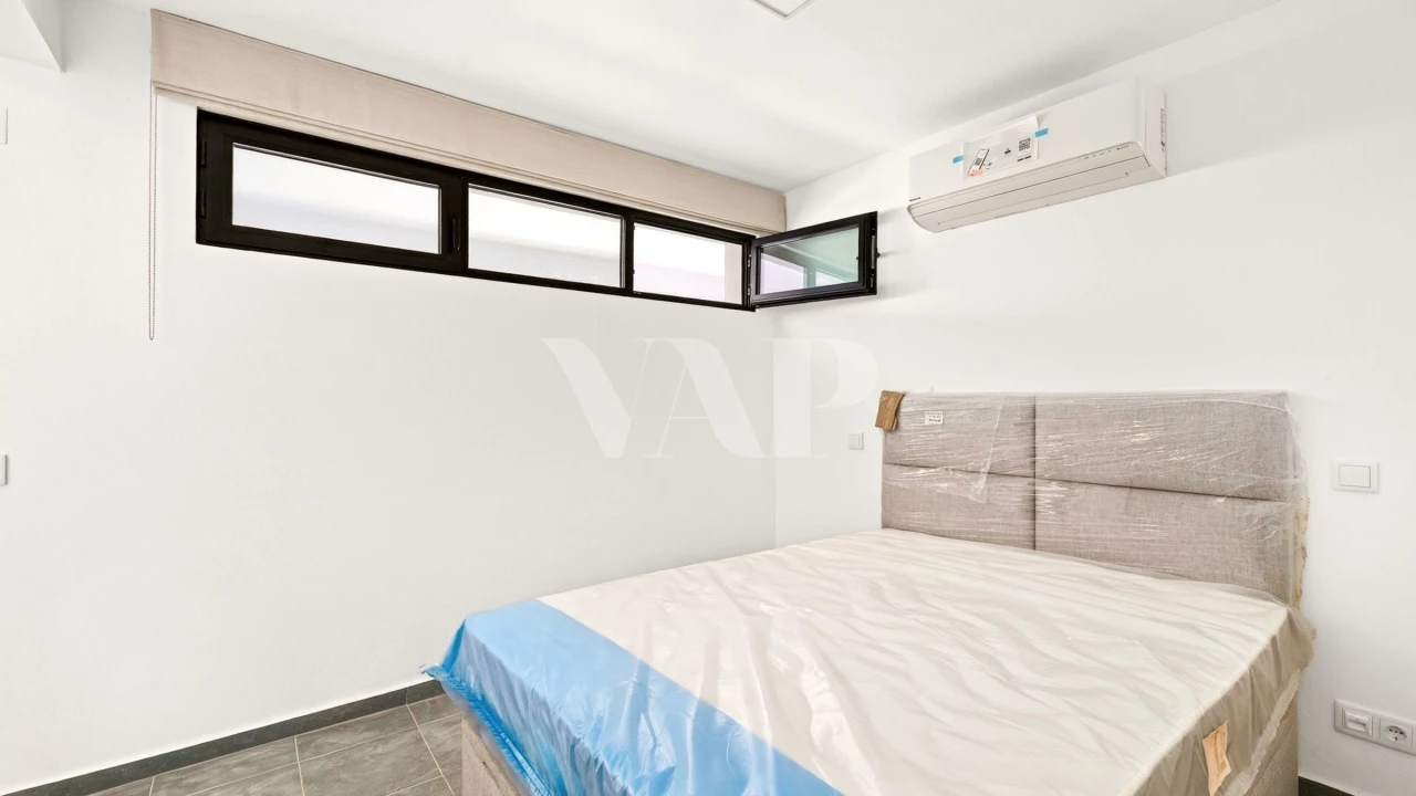 Moradia T9 para Venda em Loule (São Sebastião) Foto 47