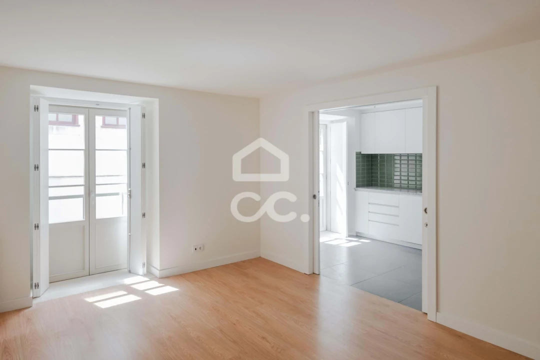 Apartamento T2 para Arrendamento em Sé Nova, Santa Cruz, Almedina e São Bartolomeu Foto 3