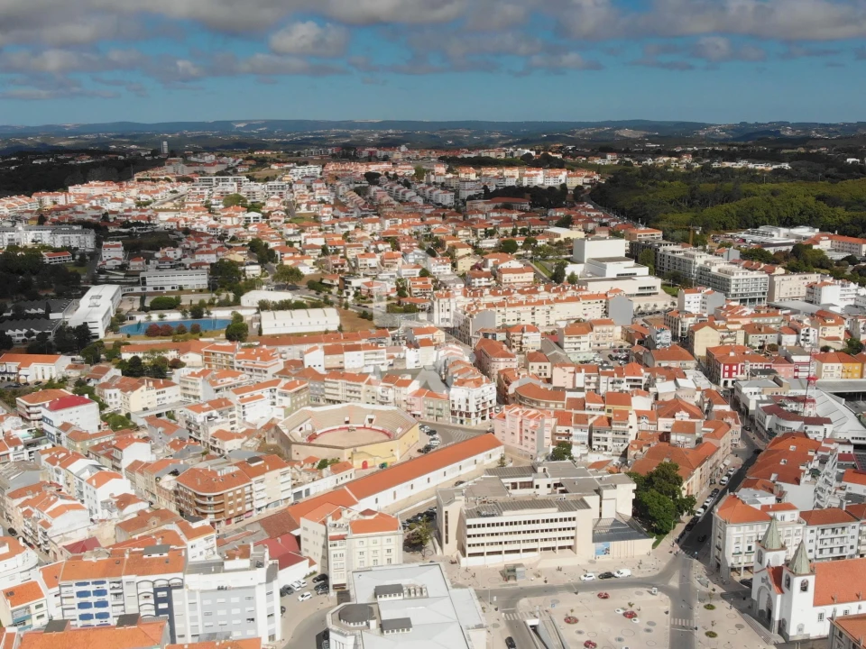 Moradia T1 para Venda em Caldas da Rainha - Santo Onofre e Serra do Bouro Foto 3