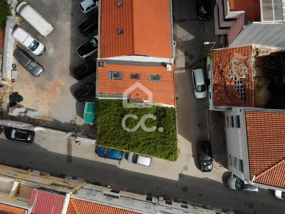 Moradia T3 para Venda em Caldas da Rainha - Santo Onofre e Serra do Bouro Foto 2