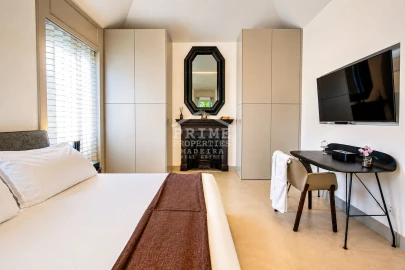 Moradia T8 para Venda em Funchal (Santa Luzia)