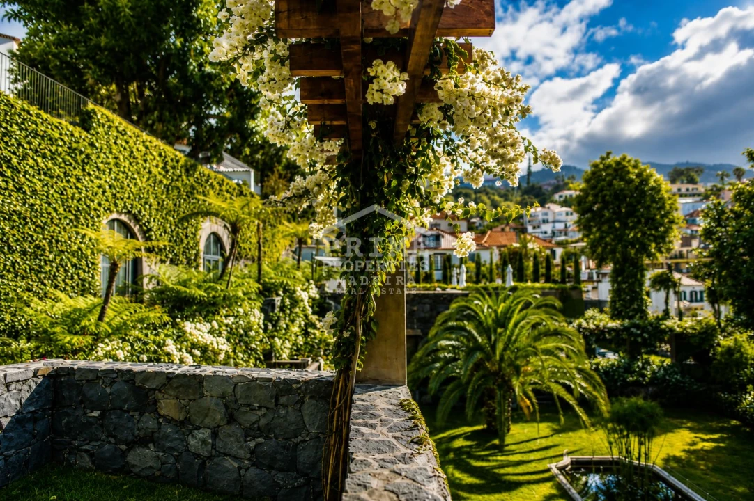 Moradia T8 para Venda em Funchal (Santa Luzia) Foto 43