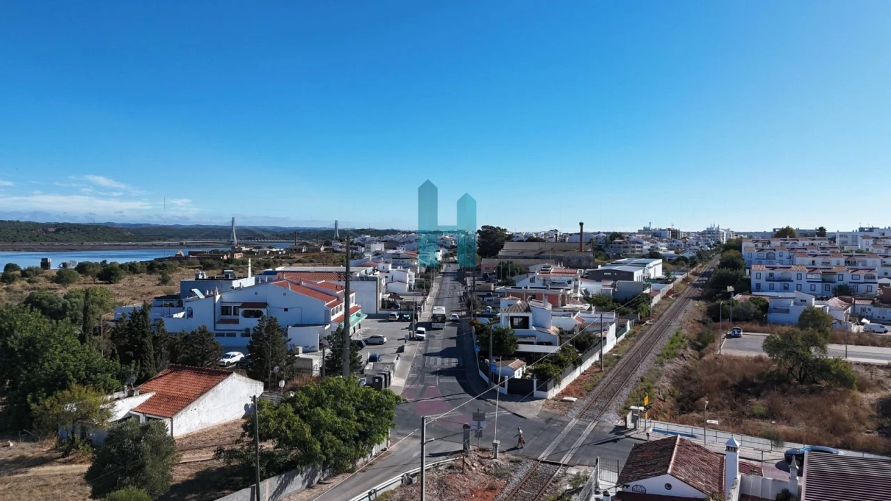 Moradia T2 para Venda em Estômbar e Parchal Foto 32