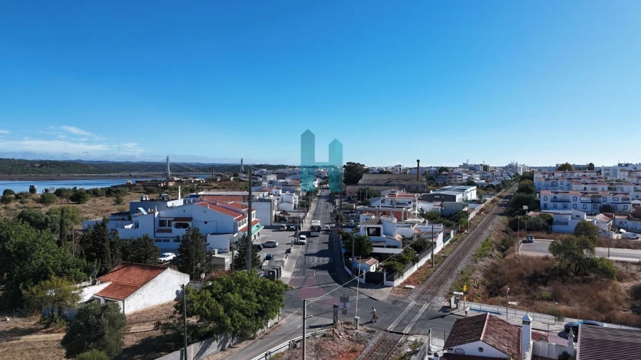 Moradia T2 para Venda em Estômbar e Parchal Foto 32