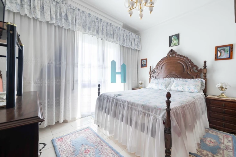 Moradia T2 para Venda em Estômbar e Parchal Foto 14