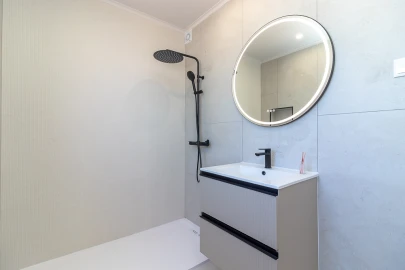 Moradia T5 para Venda em Ferragudo