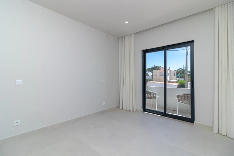 Moradia T5 para Venda em Ferragudo Foto 30