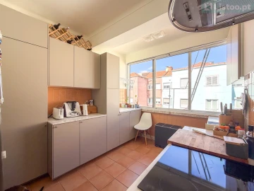 Apartamento T1 para Venda em Algés, Linda-A-Velha e Cruz Quebrada-Dafundo