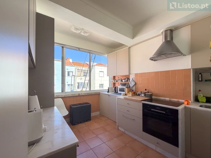 Apartamento T1 para Venda em Algés, Linda-A-Velha e Cruz Quebrada-Dafundo Foto 14