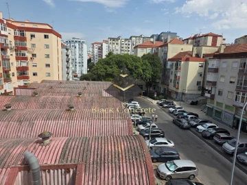 Apartamento T2 para Venda em Águas Livres
