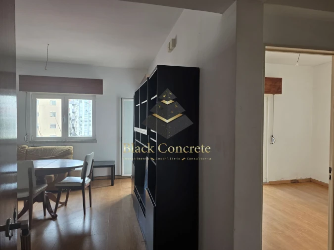Apartamento T2 para Venda em Águas Livres Foto 2
